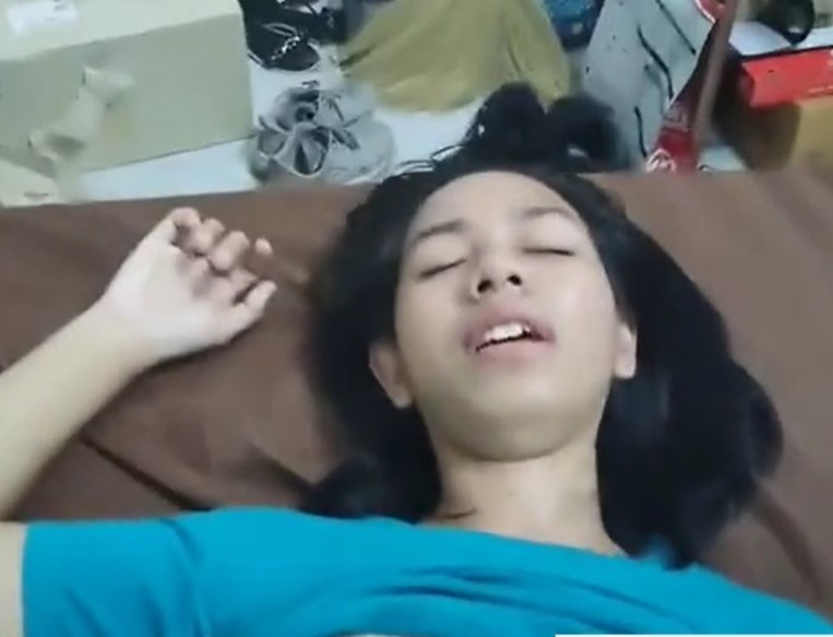 Bumisita Sa Bhouse ni Bf para sa plokplok