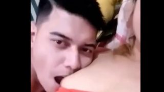 Sugar Mommy nag breastfeed sa alaga pinakain ang Dede