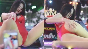 Malupit na Carshow sa BGC Taguig, Bakat Ang Pussy!