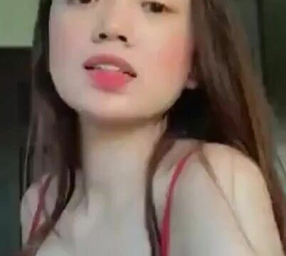 Sweet pinay babe masturbate leak