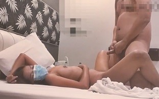 Pinay Model na Makati Tinutukan ng Titi ‘Di Nakatanggi