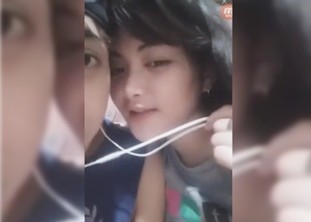 Sinuso si GF Nakalimutan Naka-Live Pala Sila sa Facebook