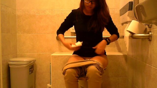 sg hidden cam in public toilet [16]